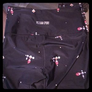 Victoria Secret Capri sport leggings, size small